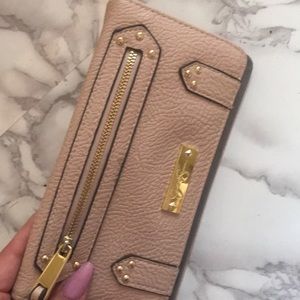 Pink Jessica Simpson wallet